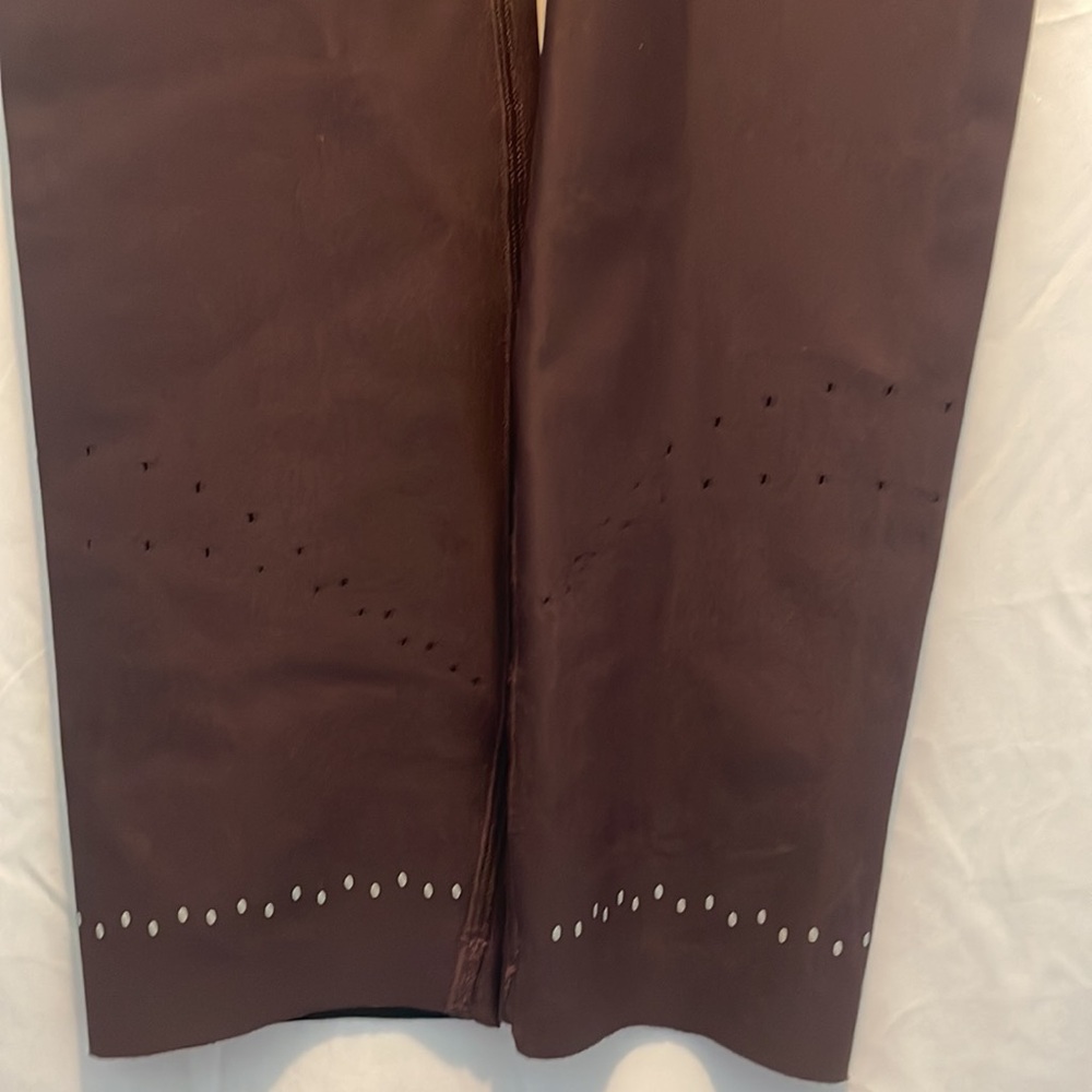 Excellent Condition Lululemon Dark Red Wine In Focus Tight Run Leggings Size 4 - Picture 5 of 12